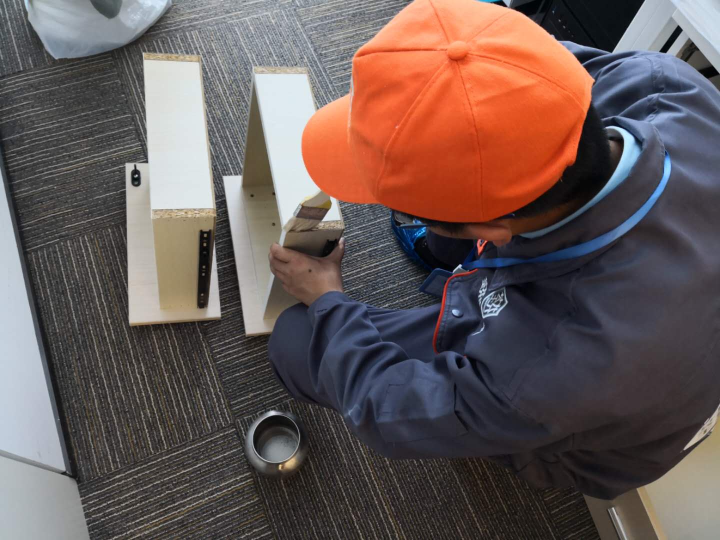 辦公抽屜刷子精細(xì)化施工治理甲醛 辦公抽屜刷子精細(xì)化施工治理甲醛