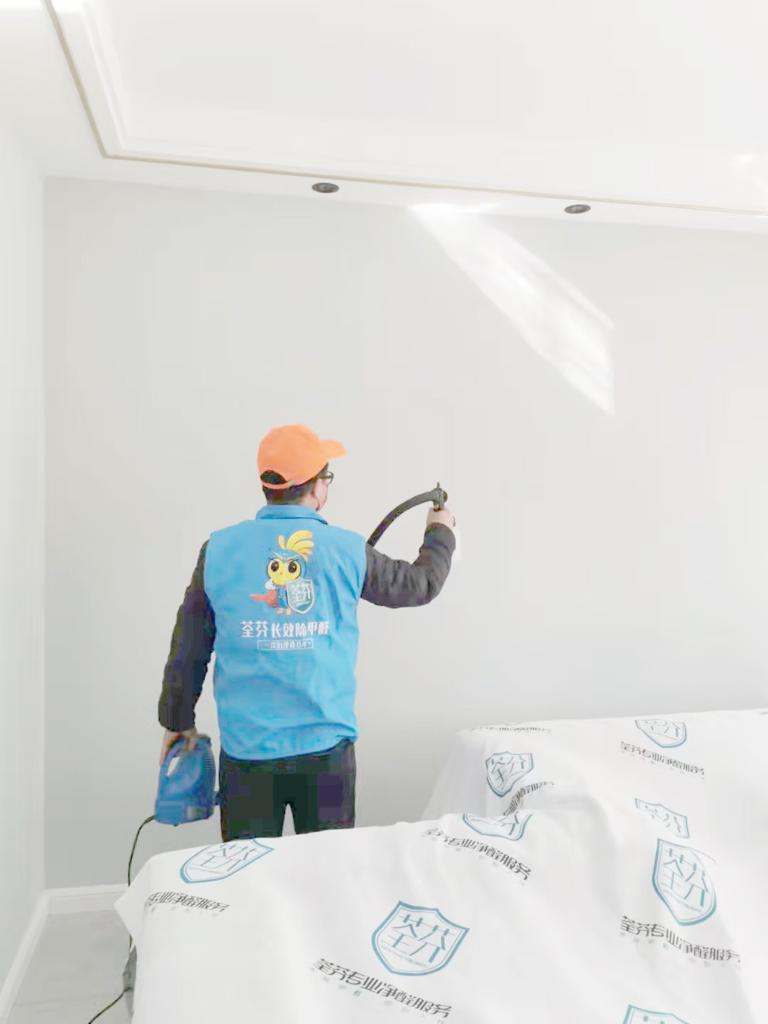 客廳墻面噴槍施工治理 客廳墻面噴槍施工治理